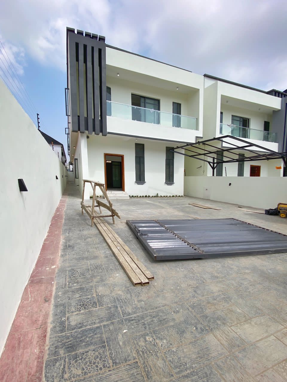 5 Bedroom Detached Duplex with BQ