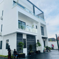 luxury-6-bedroom-fully-detached-duplex-with-a-bq-located-in-a-prime-area